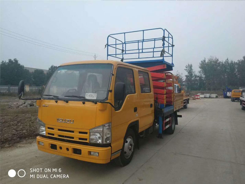 國六慶鈴8-10米高空作業(yè)車
