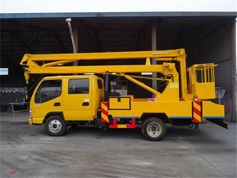 國六江淮13.5米高空作業(yè)車