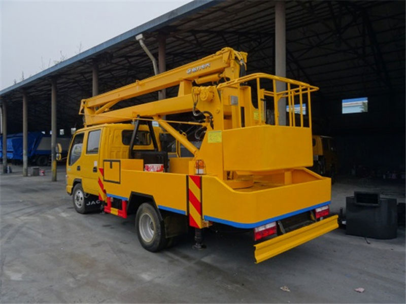 國六江淮13.5米高空作業(yè)車
