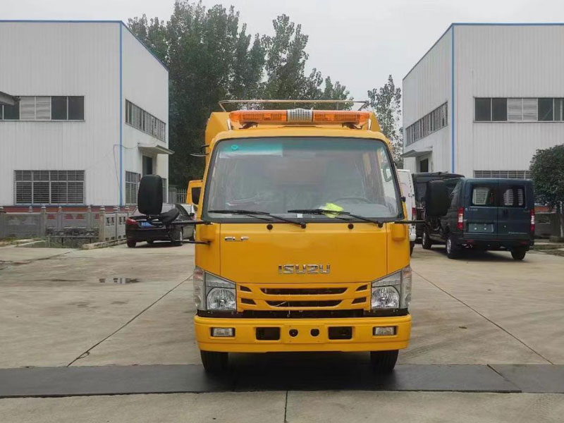 五十鈴雙排座救險(xiǎn)車能進(jìn)市區(qū)能上高速JD5040XXHQ6