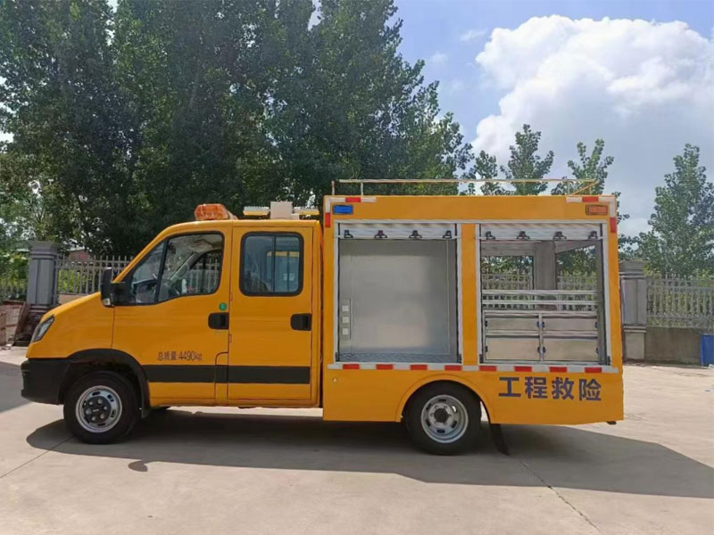依維柯歐勝雙排座救險(xiǎn)車藍(lán)牌免征
