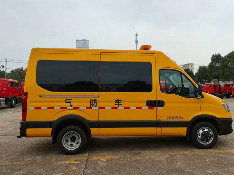 依維柯救險(xiǎn)車(chē)藍(lán)牌C證可駕駛
