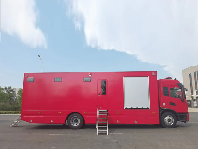東風(fēng)淋浴車DFH5160XXYE6