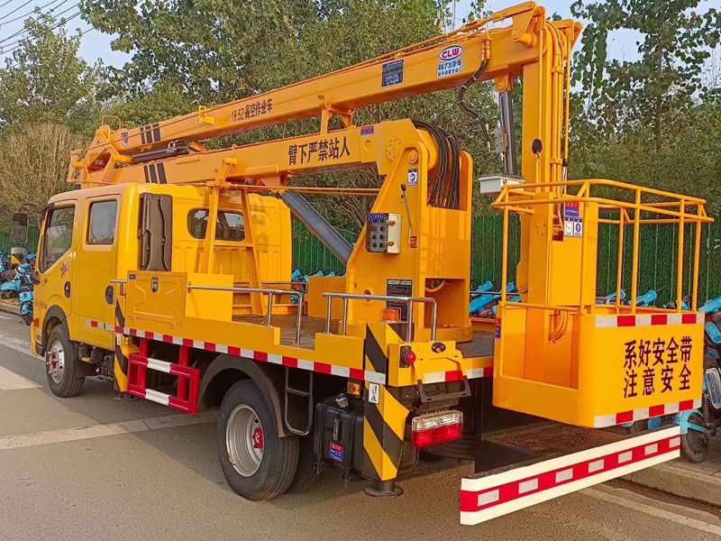 國六東風凱普特18.5米高空作業(yè)車