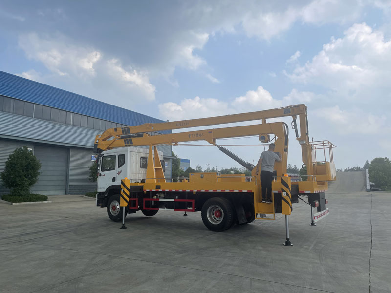 國六東風(fēng)D9多利卡20-24米高空作業(yè)車