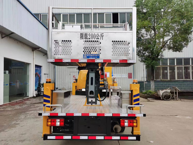 國六江鈴藍(lán)牌23米直臂伸縮式高空作業(yè)車