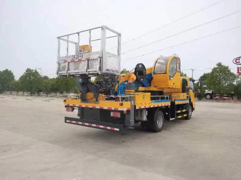 國六慶鈴五十鈴26米伸縮臂高空作業(yè)車