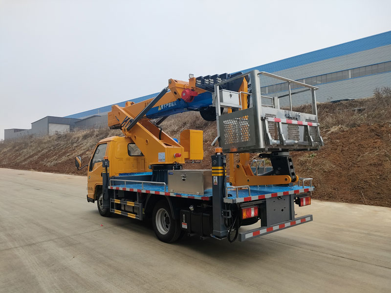 國(guó)六藍(lán)牌直臂帶飛臂28米高空作業(yè)車