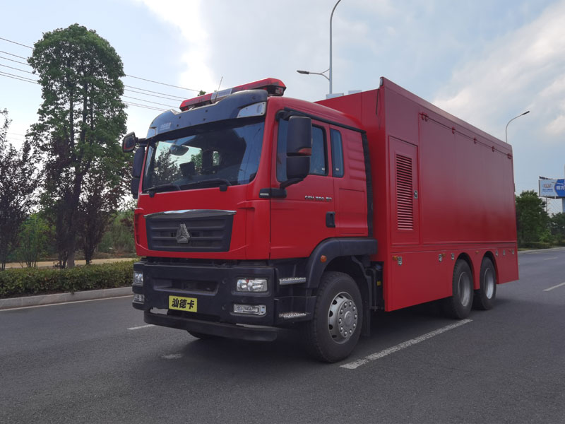 汕德卡CLW5260XZBZ6型裝備車