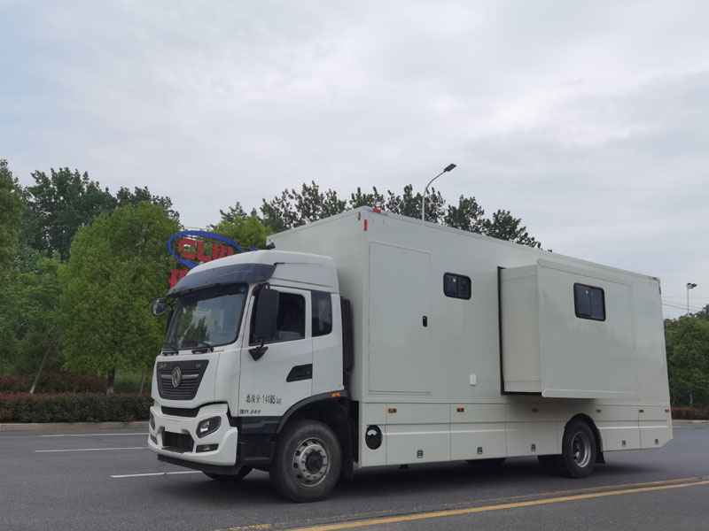 東風手術(shù)車安全可靠方便操作