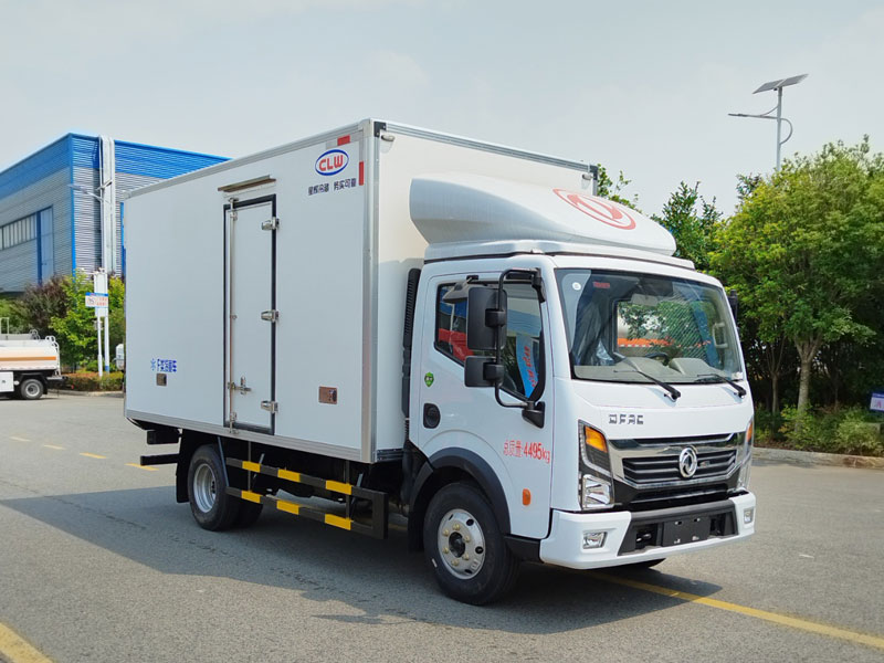 東風(fēng)星云高端藍牌冷藏車