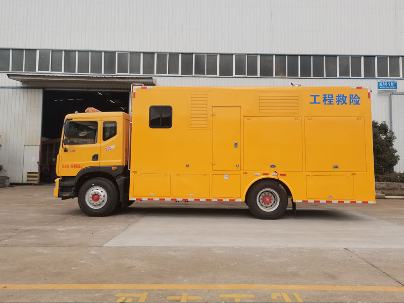 東風(fēng)多利卡2000方排澇救險(xiǎn)車