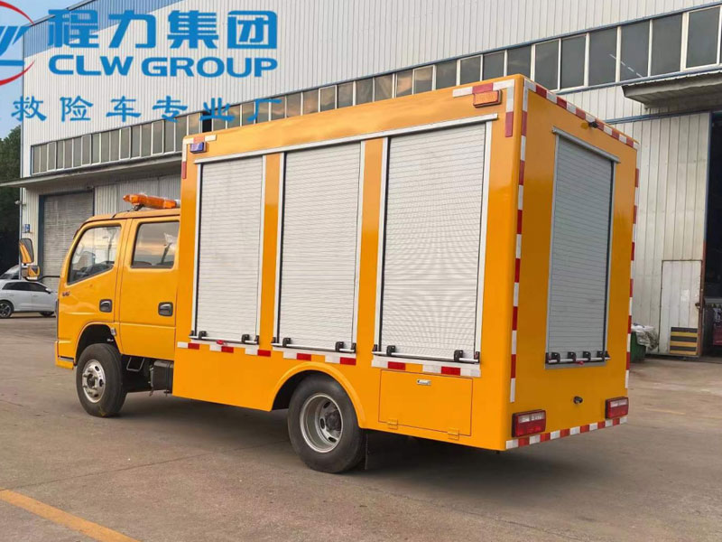多利卡1000m3/h流量排水救險車