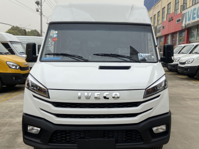 依維柯運兵車整車技術(shù)參數(shù)