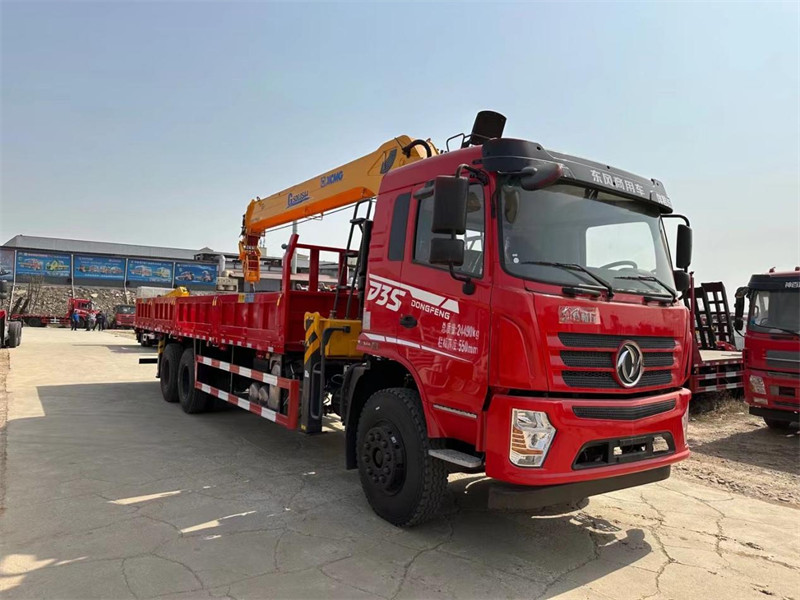 東風(fēng)D3S后八輪隨車吊可選裝14噸以下各品牌吊機(jī)