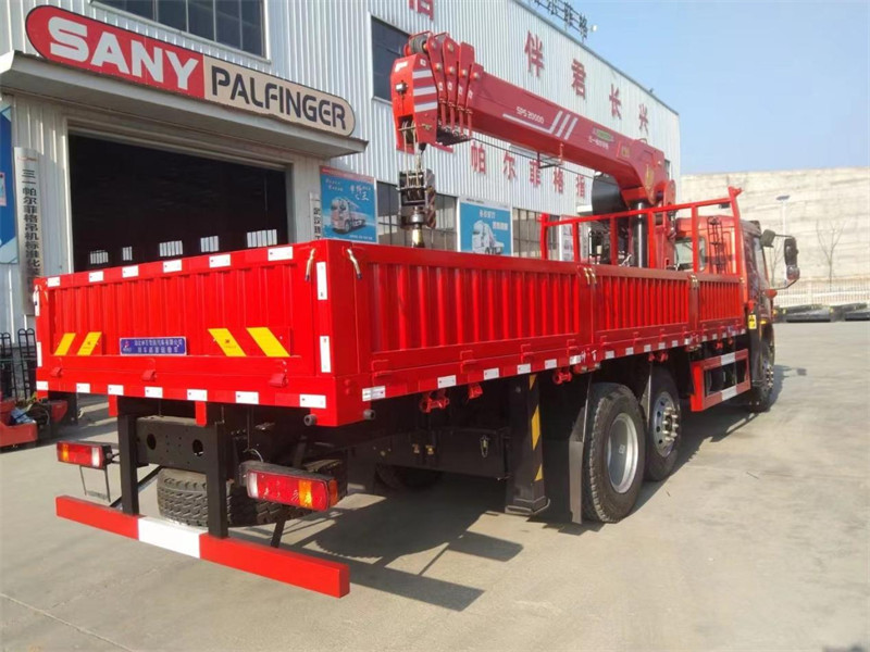 解放龍V6×2提升橋隨車吊