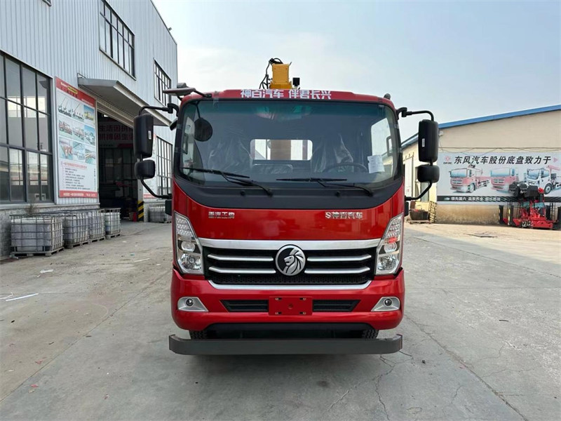 重汽王牌3900mm軸距隨車吊云貴川地區(qū)爬坡王