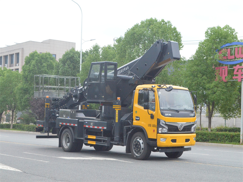 東風(fēng)福瑞卡45米伸縮臂高空作業(yè)車工業(yè)高空作業(yè)的新選擇