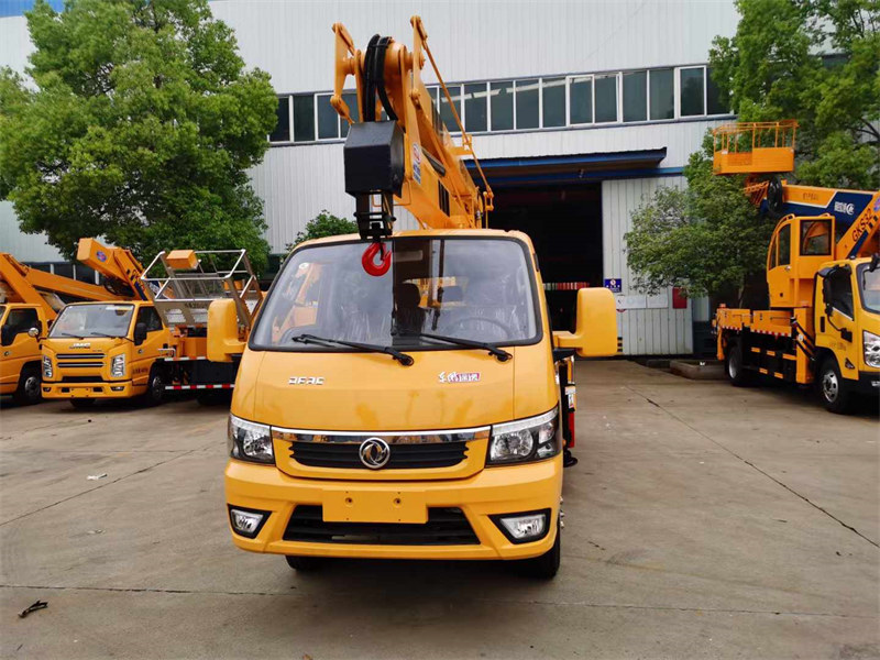 東風(fēng)途逸13米藍(lán)牌折臂高空作業(yè)車廠家直銷