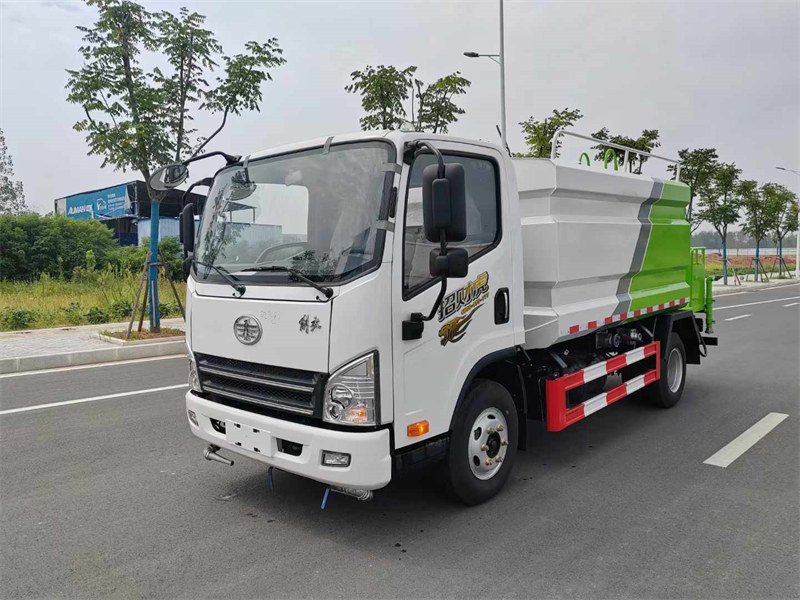 解放招財(cái)虎單排中體方款藍(lán)牌7方抑塵車9月特價(jià)