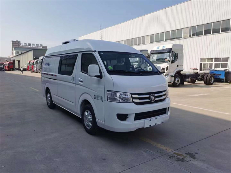 福田G7新款雙排5座面包冷鏈運輸車價格實惠