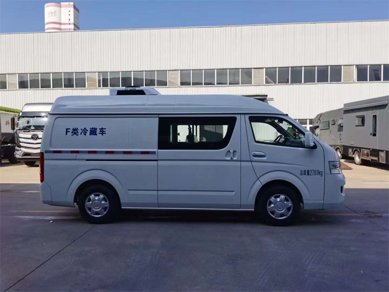 福田G7新款雙排5座面包冷鏈運輸車價格實惠