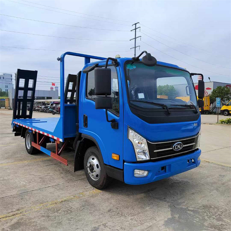 南駿藍(lán)牌標(biāo)載平板運(yùn)輸車整車價(jià)格8.6萬