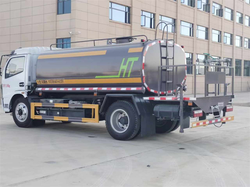 純電動綠化噴灑車3800軸距株洲尚馳電機