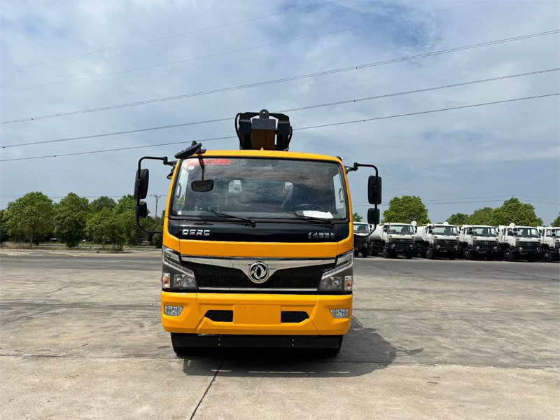程力高空作業(yè)車東風(fēng)福瑞卡36米高空作業(yè)車優(yōu)惠價(jià)格