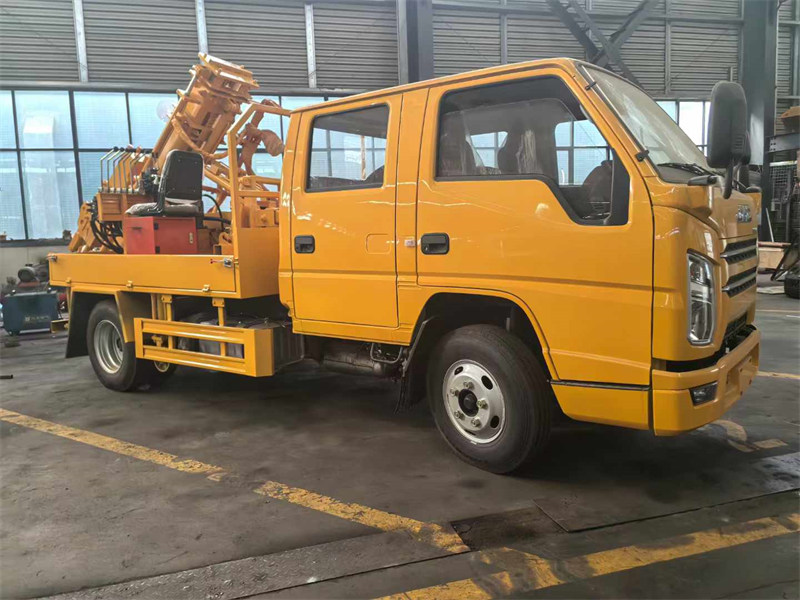 護(hù)欄搶修車(chē)生產(chǎn)廠(chǎng)家直銷(xiāo)無(wú)中間商差價(jià)