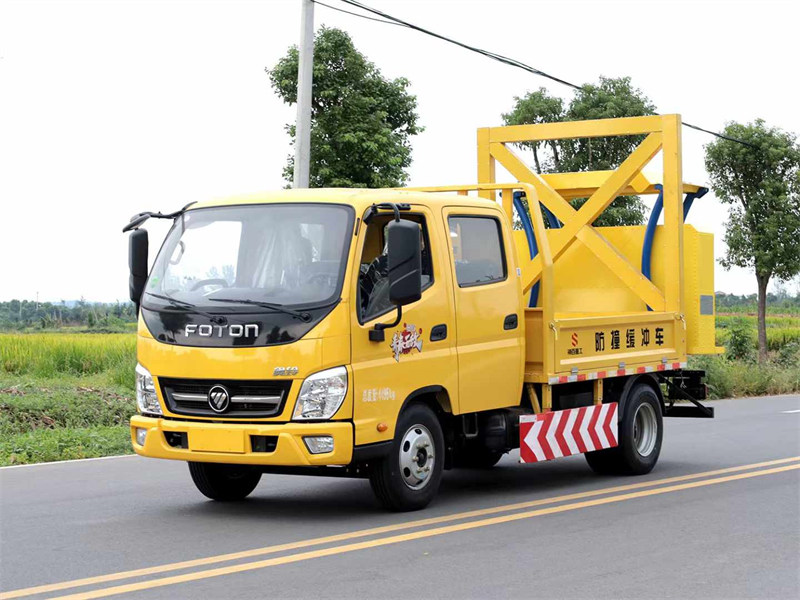 福田奧鈴藍(lán)牌防撞車ABC5045TFZBJ6