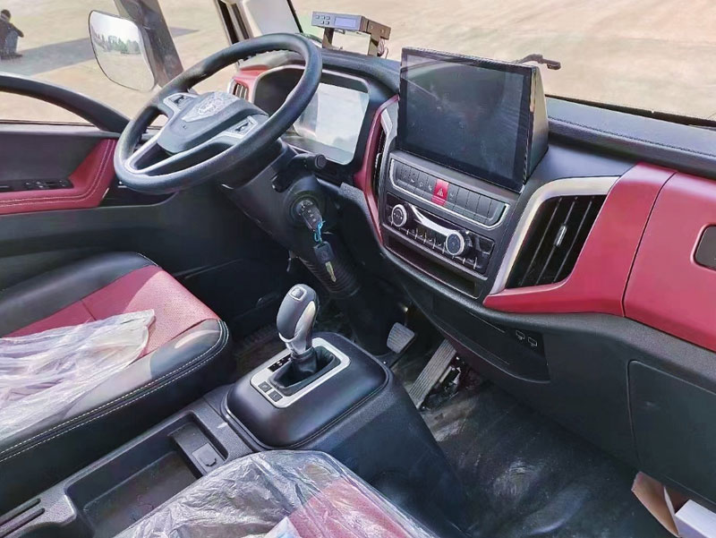 4.2米陜汽金德龍K1自動檔藍牌冷藏車