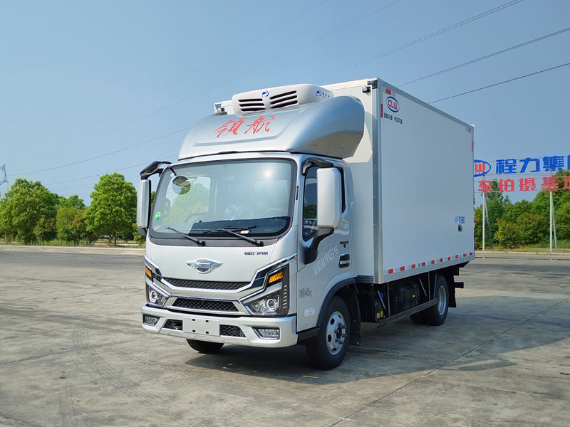福田時代領(lǐng)航大G輕卡BJ5044XLC8JBA-54冷藏車