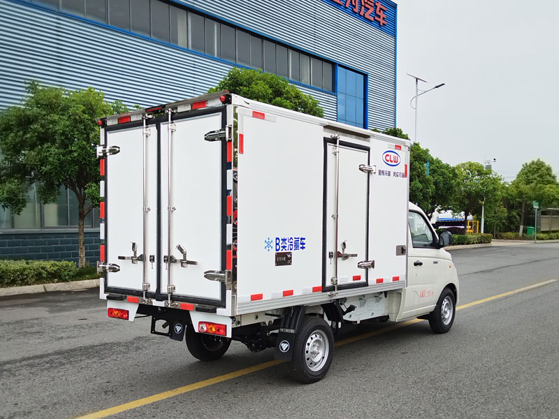 2.8米福田祥菱V1后單輪冷藏車