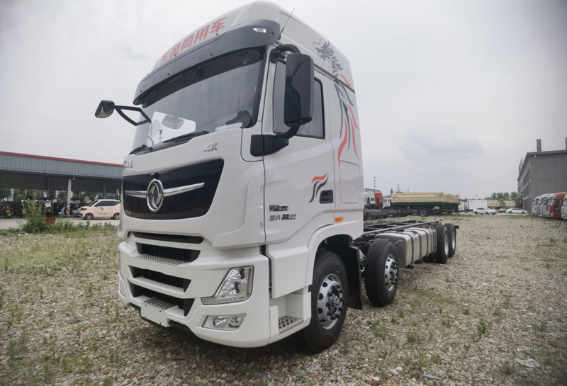 東風(fēng)天龍KX前四后八冷藏車(chē)DFH5320XLCCX