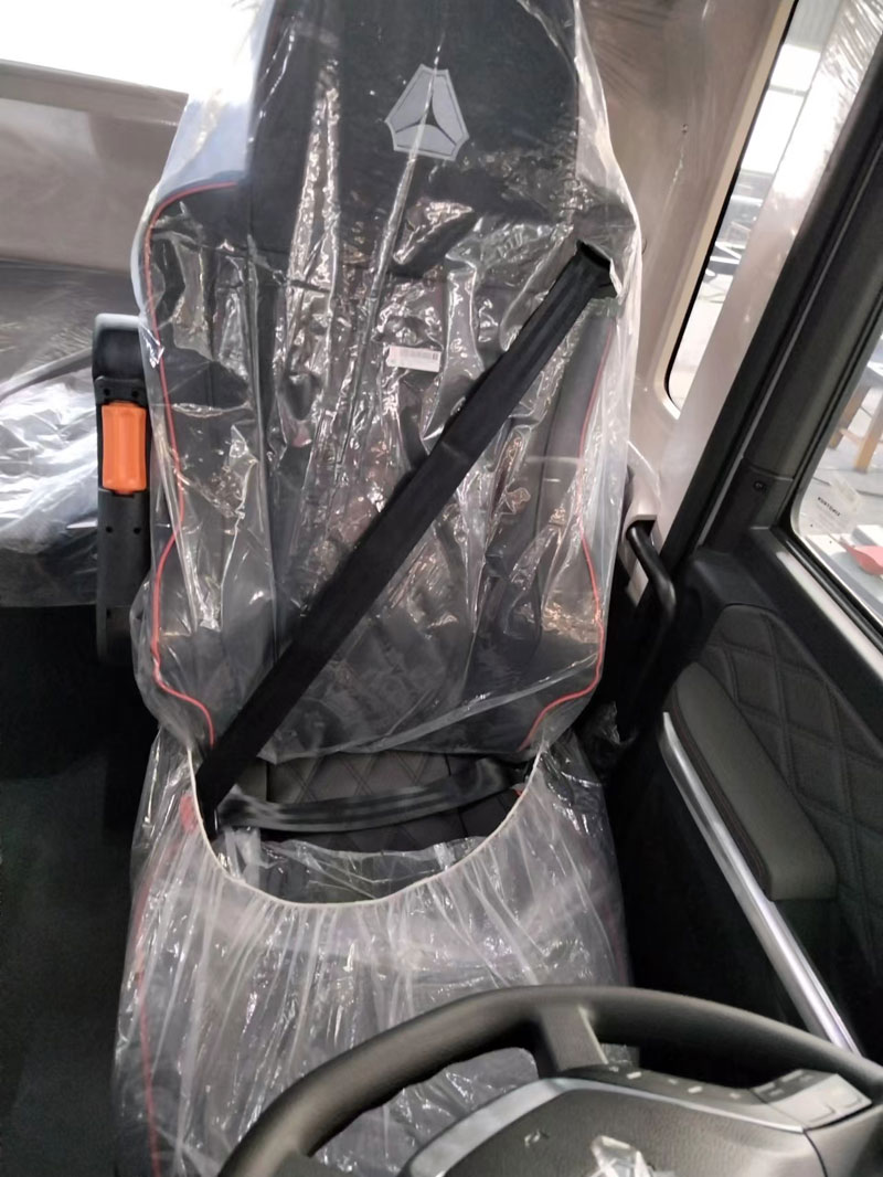 6.8米汕德卡新款 G5S 單橋290冷藏車