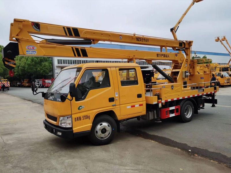江鈴順達(dá)16米折疊臂高空作業(yè)車-程力華鑫CLW5062JGK6HX