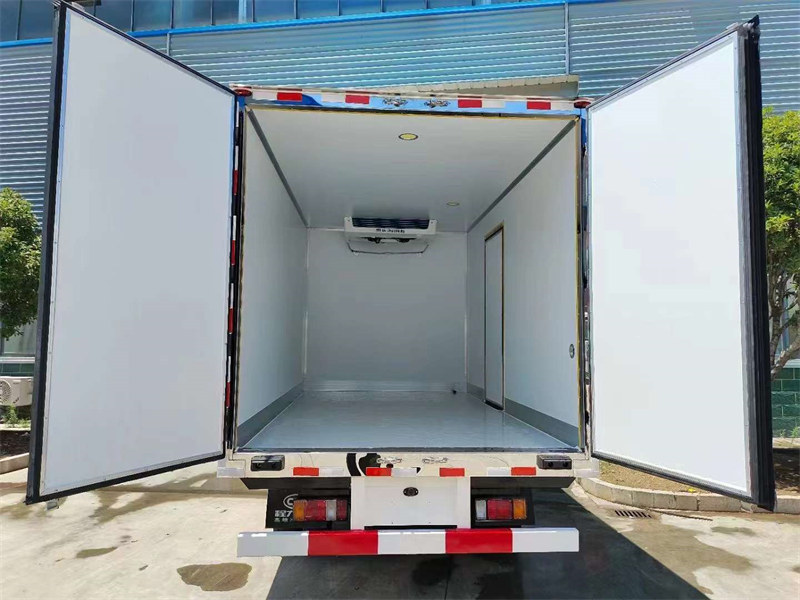 4米2五十鈴KV100國六冷藏車動(dòng)力強(qiáng)勁廠家直銷