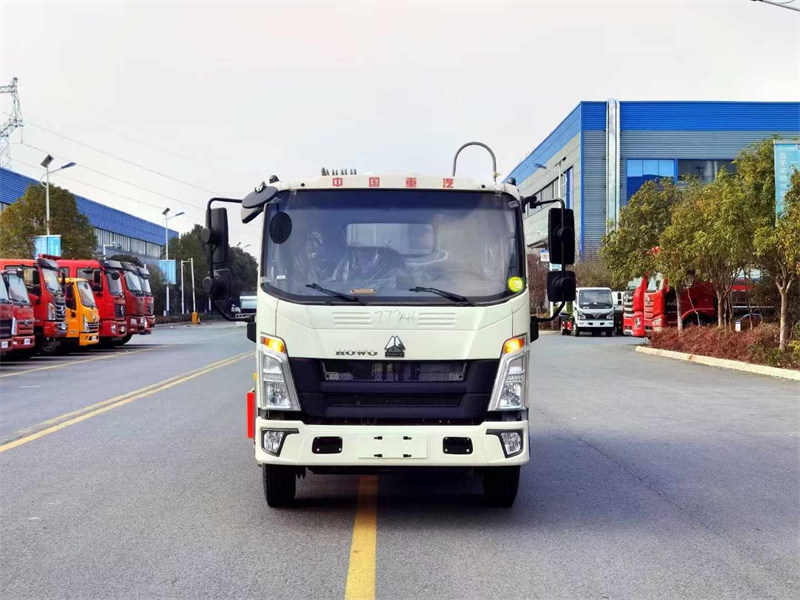 重汽豪沃8方壓縮垃圾車震撼來襲爆款市政招標(biāo)首選