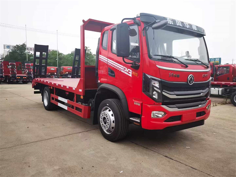 東風(fēng)華神新款4200軸距DV3平板運(yùn)輸車市場(chǎng)價(jià)格