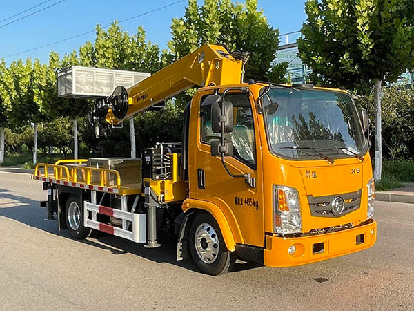 YAD5040XJXSX6抽油機(jī)檢修車