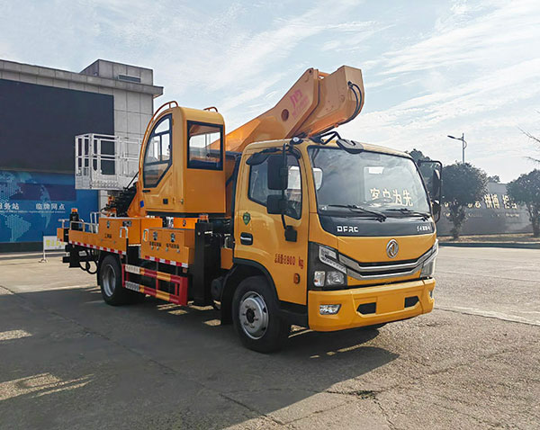 XLA5090XJXE6抽油機檢修車