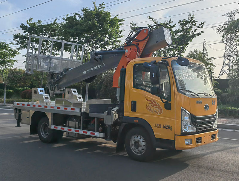 YAD5040XJXZZ6抽油機(jī)檢修車