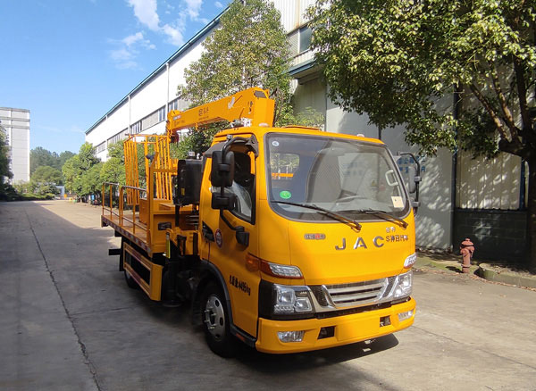 ABC5042XJXHFC6抽油機(jī)檢修車