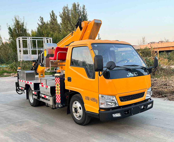 YAD5040XJXJX6抽油機(jī)檢修車(chē)