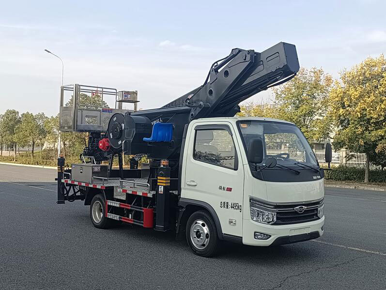 程力CL5042XJX6ADS抽油機(jī)檢修車