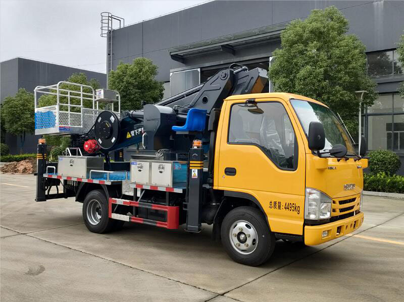 程力CL5041XJX6ADS抽油機(jī)檢修車