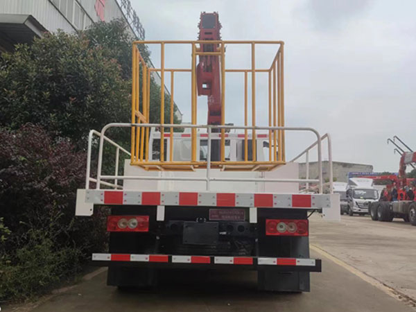 ABC5048XJXBJ6抽油機檢修車
