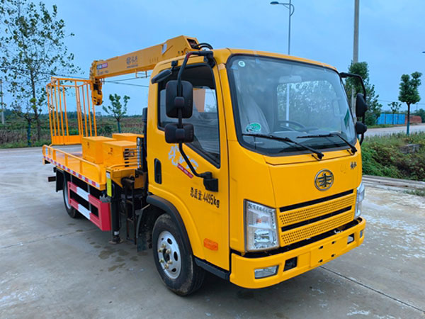 解放ABC5045XJXCA6抽油機檢修車