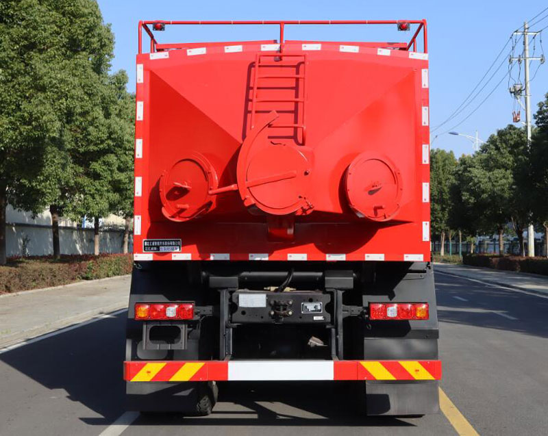 JWD5310TSGS6壓裂砂罐車
